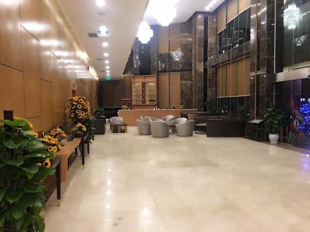 Muong Thanh Cua Dong Hotel Vinh Exterior photo