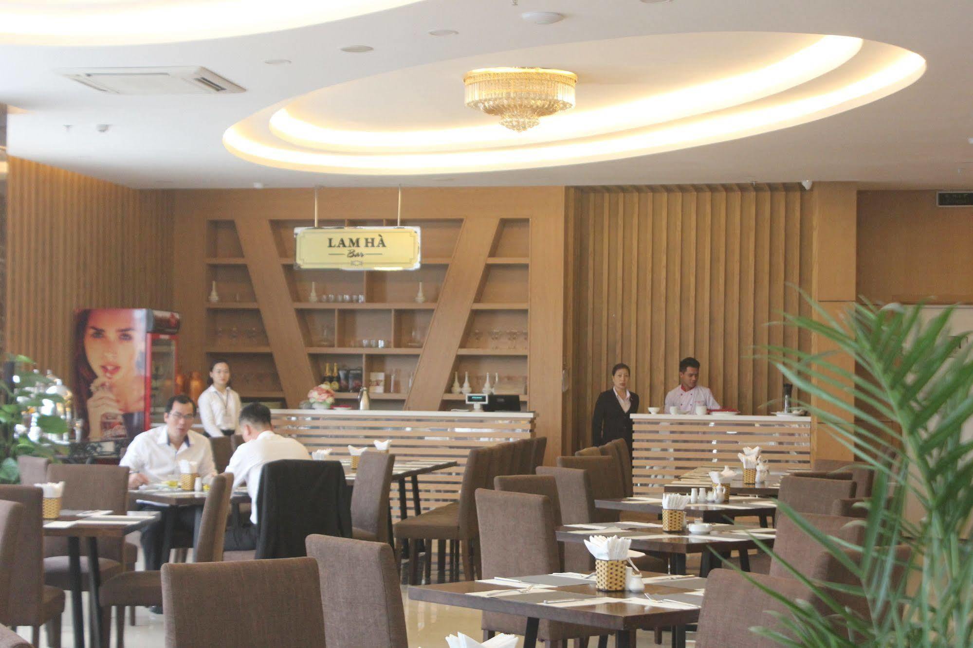 Muong Thanh Cua Dong Hotel Vinh Exterior photo